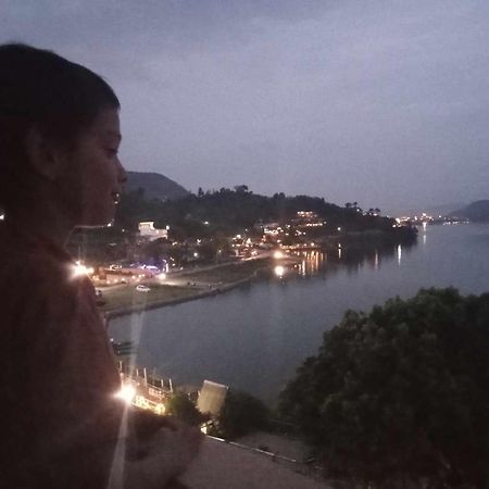 Gautam Garden Guest House Pokhara Buitenkant foto