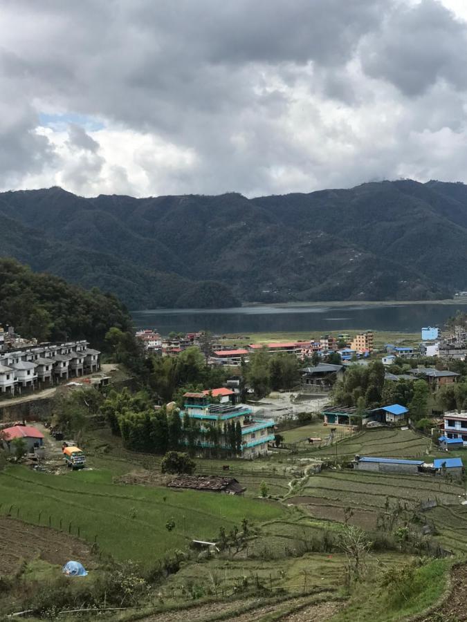 Gautam Garden Guest House Pokhara Buitenkant foto