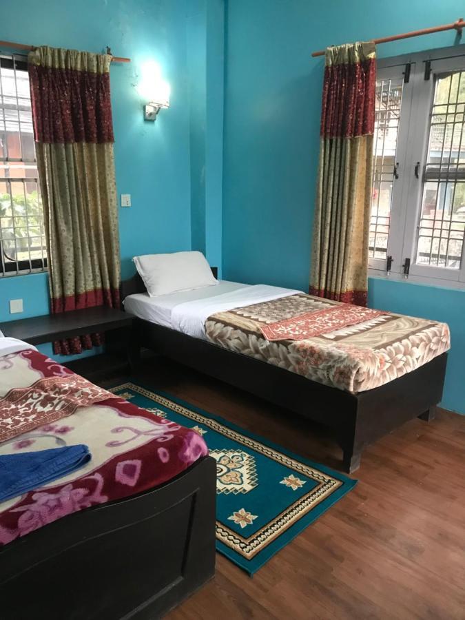 Gautam Garden Guest House Pokhara Buitenkant foto