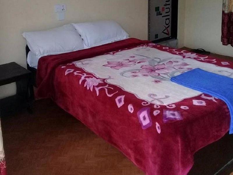 Gautam Garden Guest House Pokhara Buitenkant foto