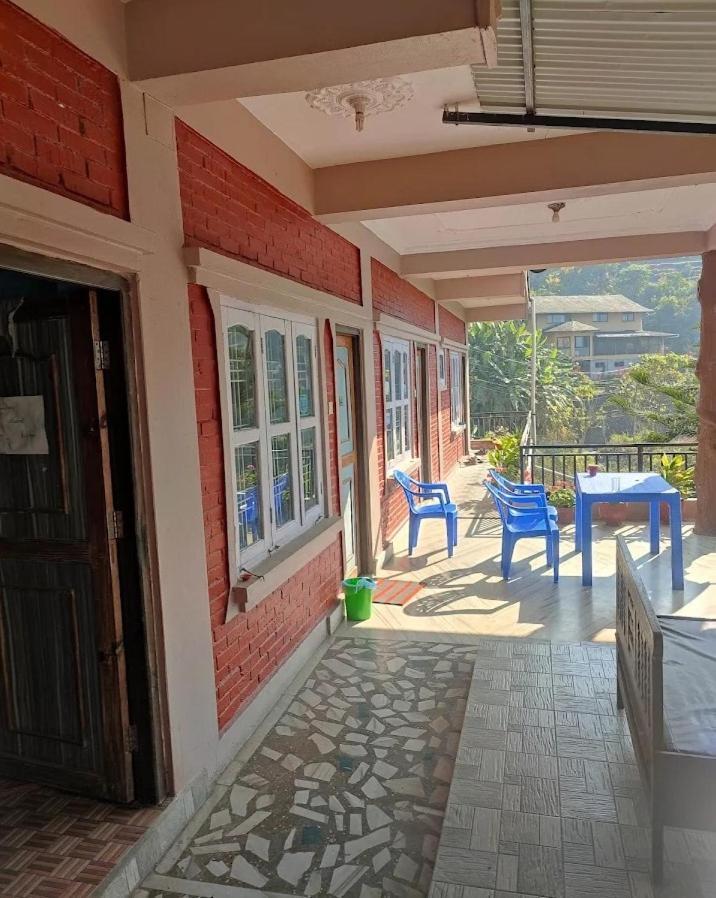 Gautam Garden Guest House Pokhara Buitenkant foto